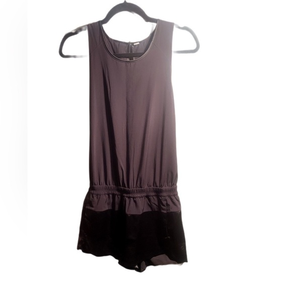 Lululemon black casual sleeveless athletic stretch short Getaway Romper shorts 6 - Picture 2 of 4